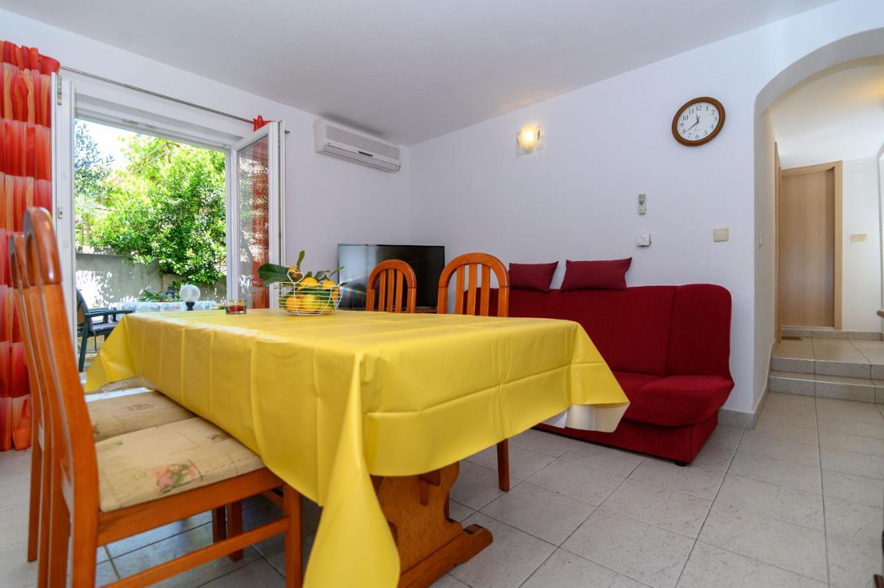Apartments Vice Trogir Buitenkant foto