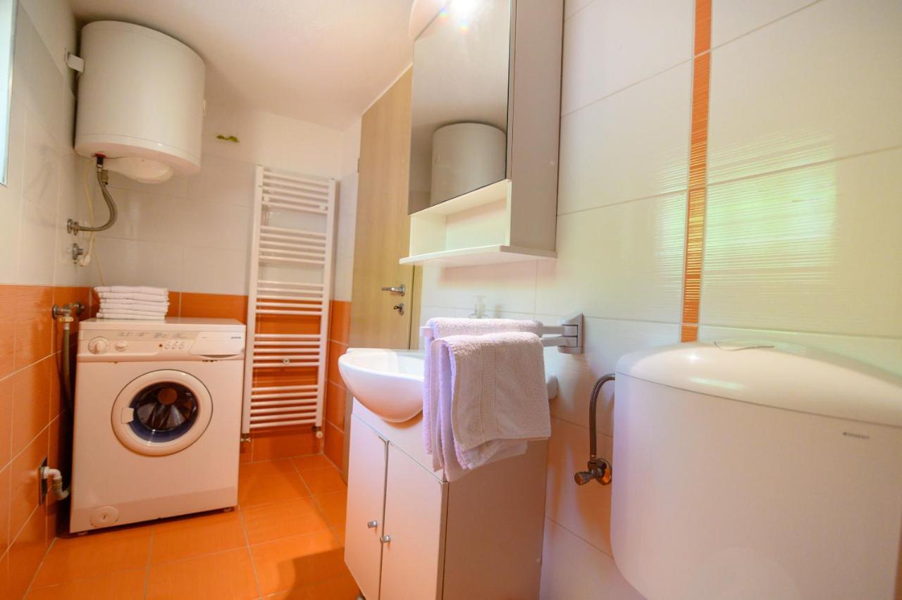 Apartments Vice Trogir Buitenkant foto