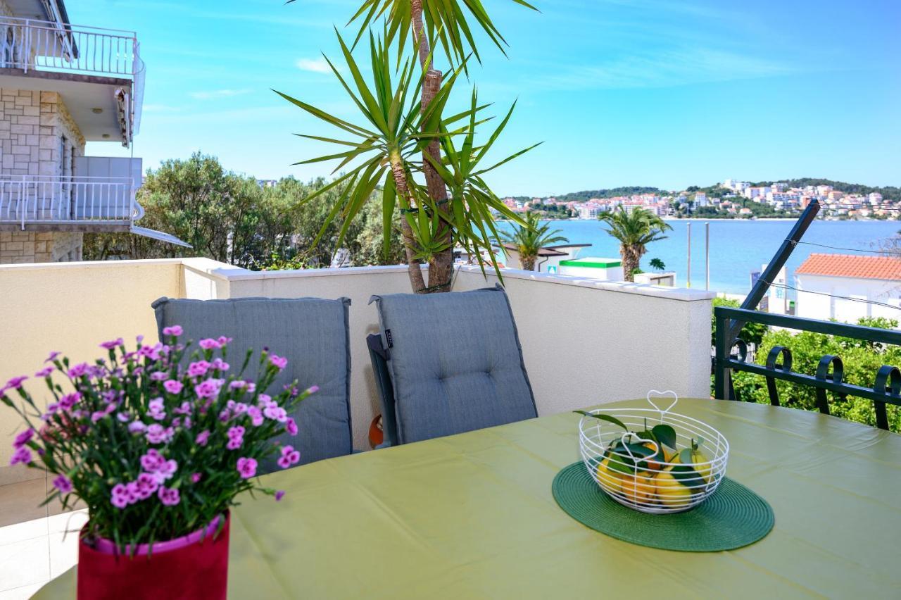 Apartments Vice Trogir Buitenkant foto